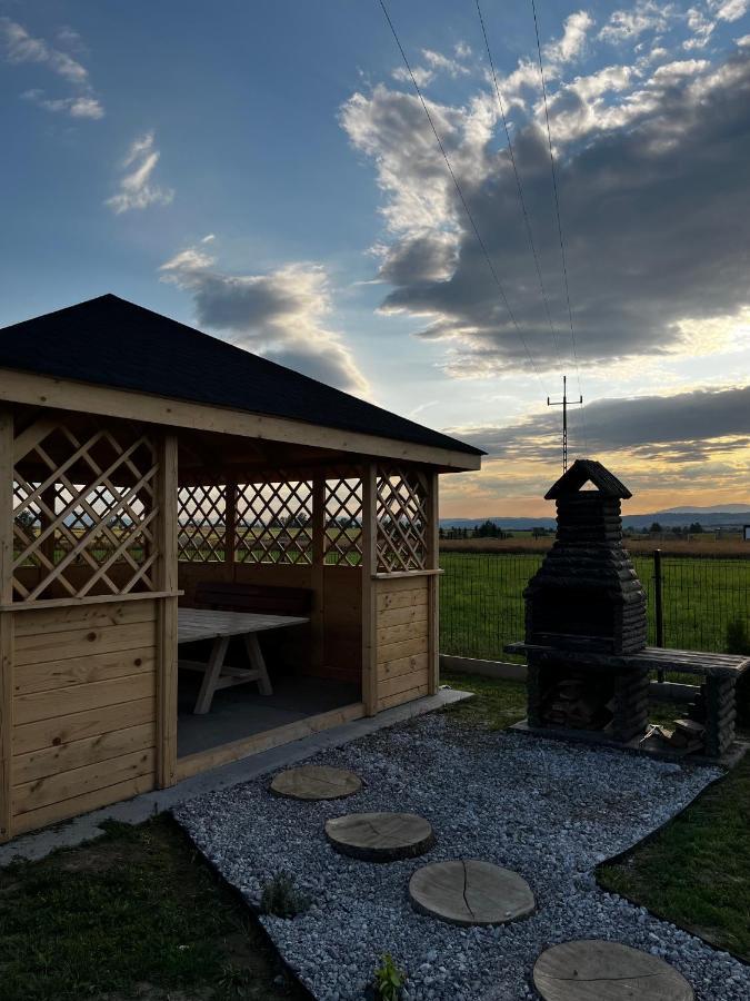 Dziki Raj - Z Widokiem Na Tatry Oraz Babia Gore Jablonka (Lesser Poland)